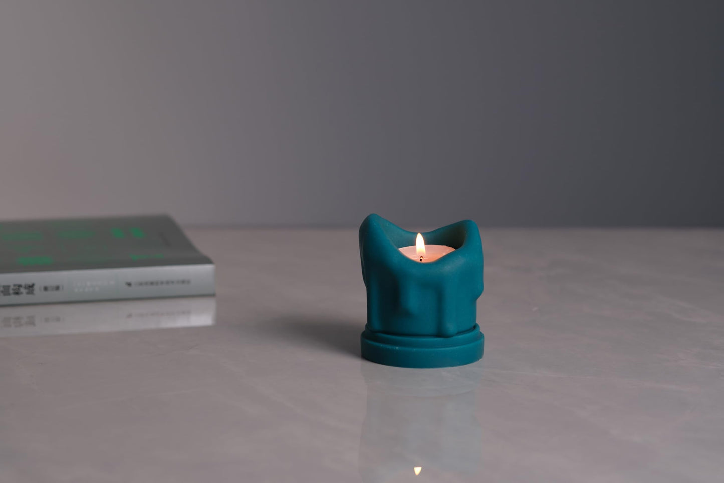 ICNBUYS Handcrafted Tealight Candle Holder Designed as a Melting Candle; Handmade Tea Light Candle Holder; Bathroom, Living Room Mantel, Entryway, Buffet and Dining Table Decoration Peacock Blue
