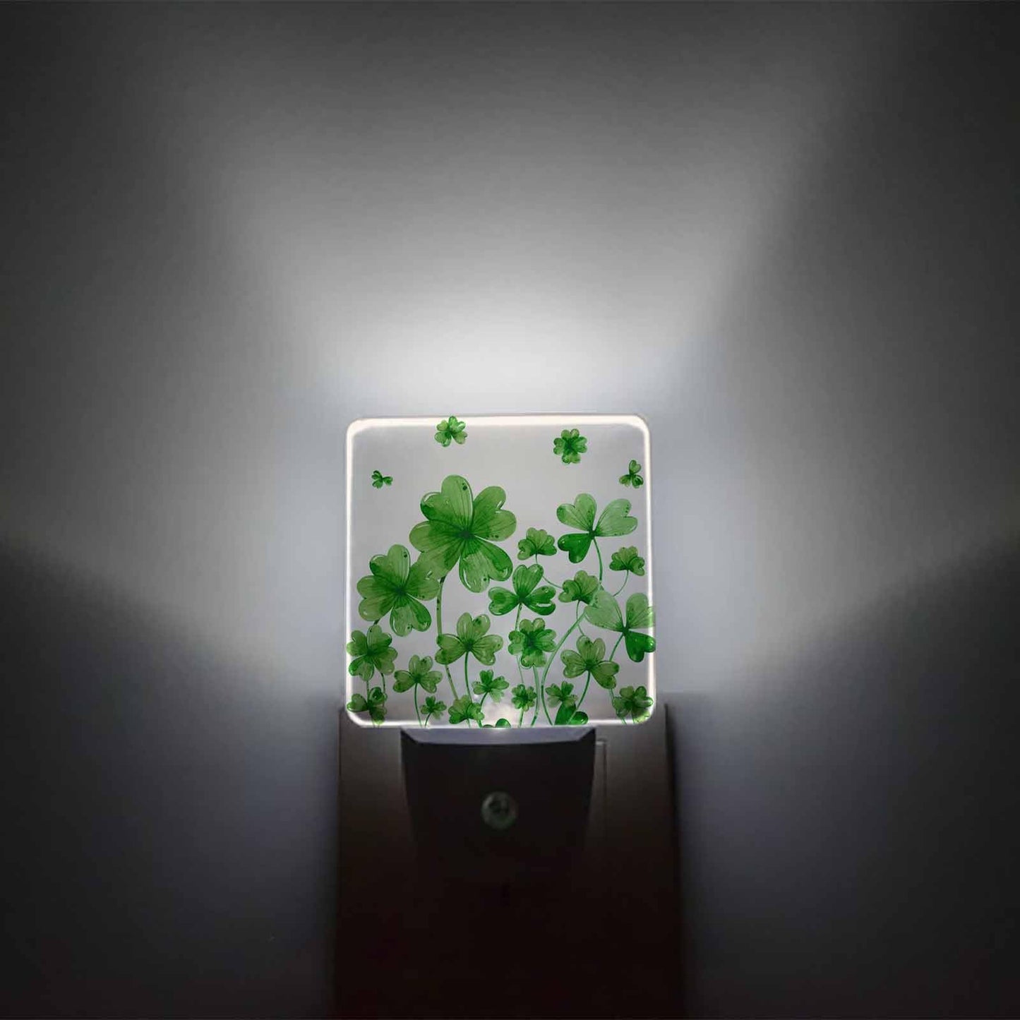 St. Patrick's Day Shamrock Plug-in LED Night Lights Lucky Clover Leaves Auto Dusk-to-Dawn Sensor for Bedroom, Bathroom, Kitchen, Nursery, Hallway, Stairs, Wall Home Decor