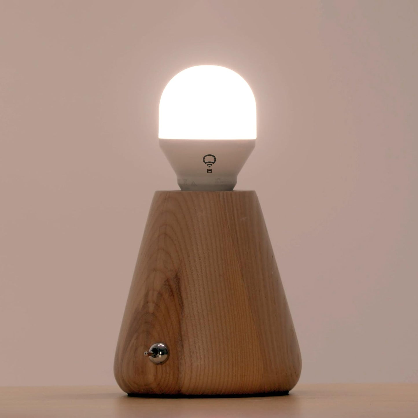 LIFX Color, A19 800 lumens, Wi-Fi Smart LED Light Bulb, Billions of Colors and Whites, No Bridge Required, Compatible with Alexa, Hey Google, HomeKit and Siri (2 Pack)