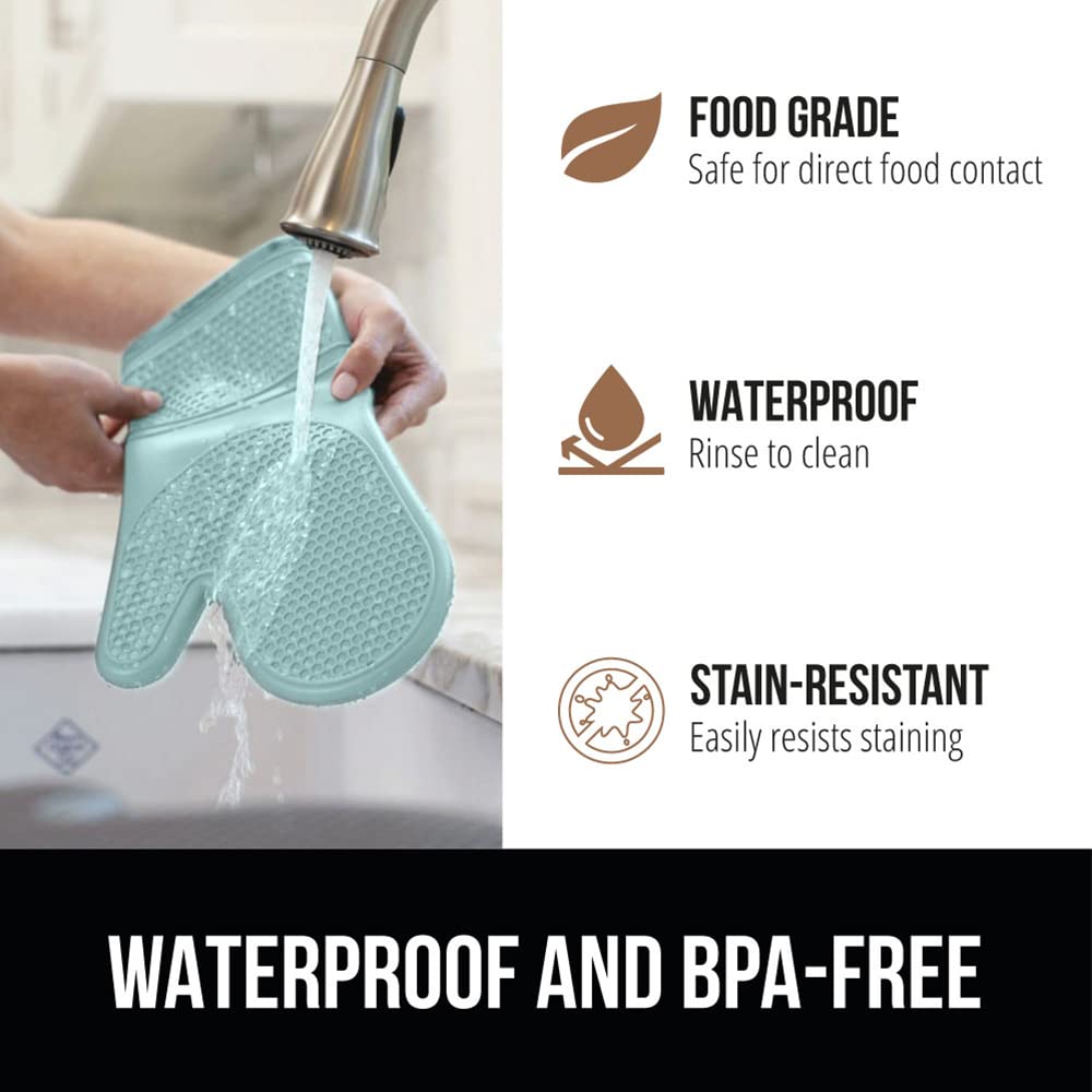 GORILLA GRIP BPA-Free Soft Silicone Oven Mitts and Pot Holders Sets, Heat Resistant Waterproof Cooking Gloves, Thick Cotton Lining, Flexible Gripping for Baking Grilling, Kitchen Trivets, Turquoise