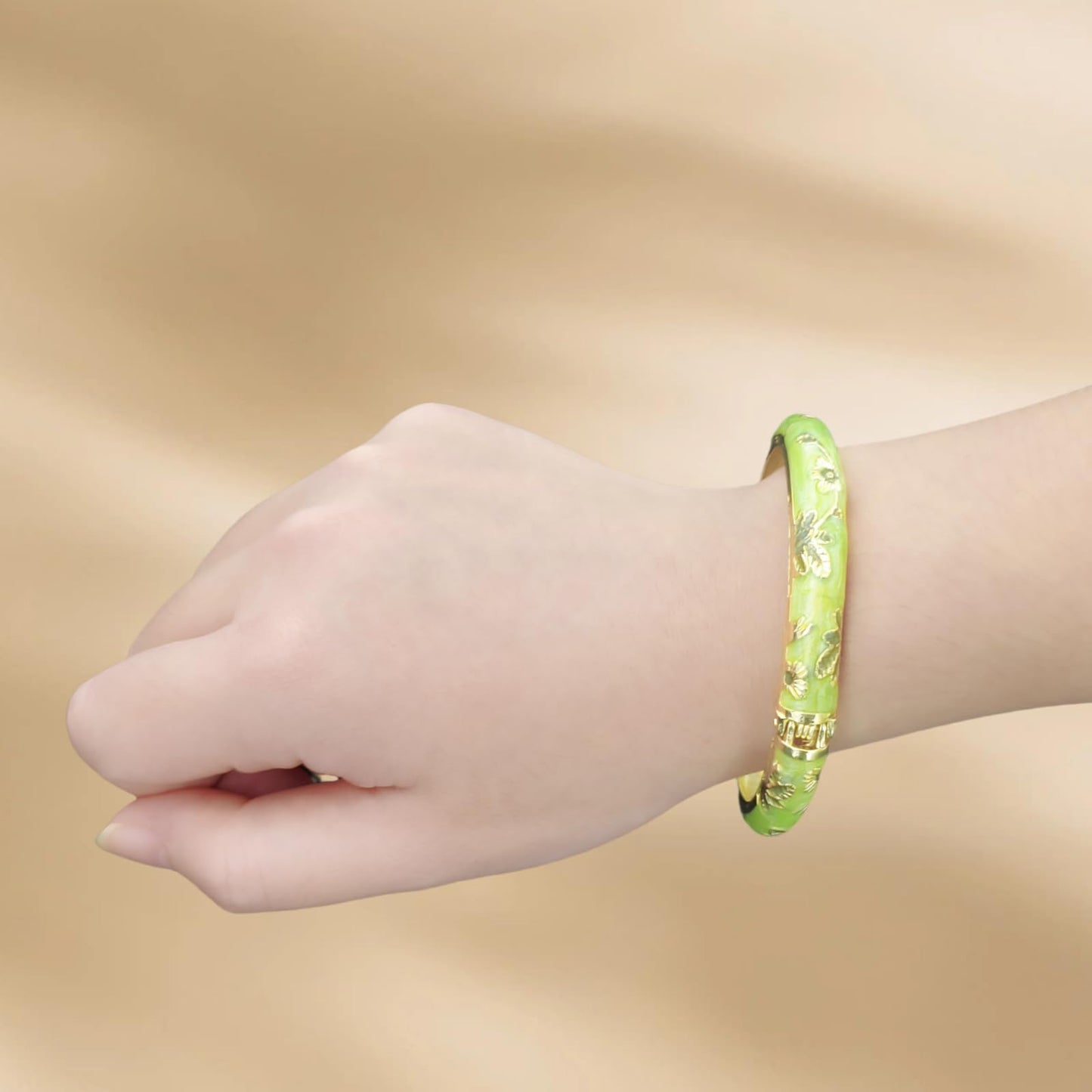 Cloisonne Bracelet For Women, Chunky Bangle Trendy Cute Flower Enamel Bangles Multi Tone Engraved Cuff Gold Plated Bracelets Stackable Wife Jewelry Friendship Gift (Blue&Dark Green Set, One Size)