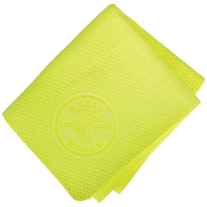 KLEIN TOOLS 60486 Cooling Towel with Evaporative PVA Technology, Comes in Resealable Bag with Convenient Carabiner Clip, Yellow, 2-Pack