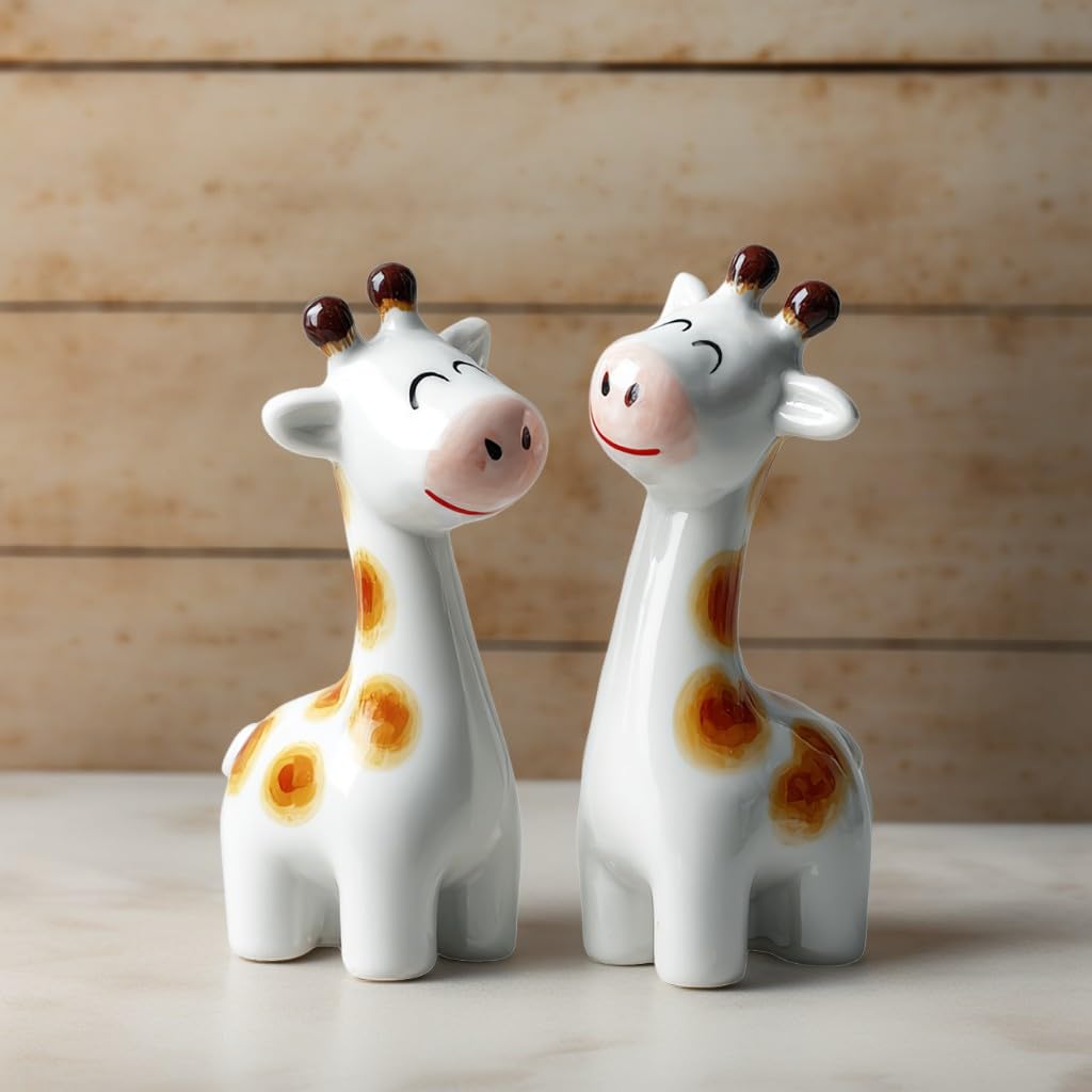 Bicuzat Ceramic Cartoon Giraffe Salt Pepper Set, 2 PCS Set of Salt and Pepper Shaker, White