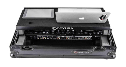 Odyssey FZGSPIDDJ8001BL Black Label Glide Style Controller Case Compatible with Pioneer Ddj-800, 1U Rack Space