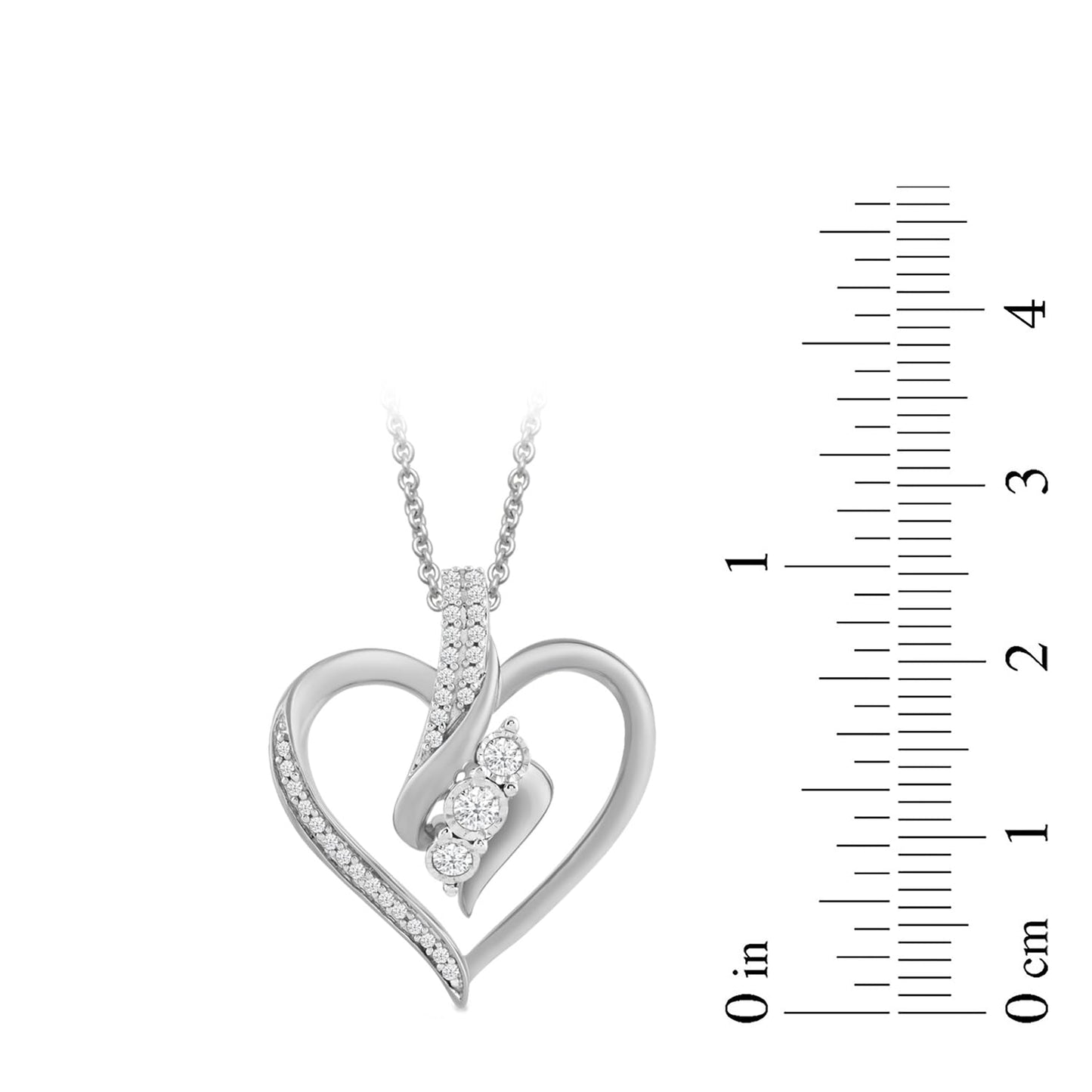 Amazon Essentials Diamond 3 Stone (1/4 cttw)18" Pendant Necklace (previously Amazon Collection)