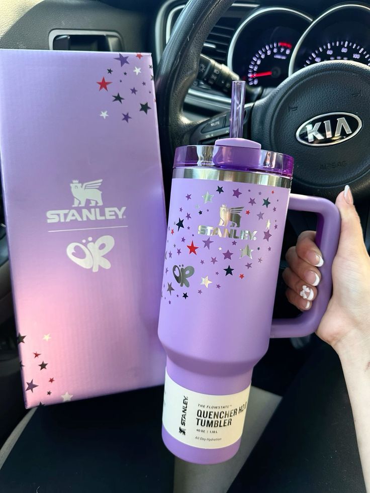 Olivia Rodrigo Stanley Quencher H2.0 Tumbler – Stylish & Durable