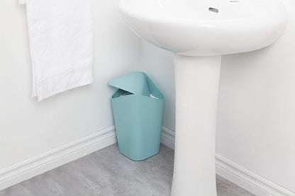 Umbra Corner CAN Swing Lid Square Trash Can Trash Can Dust Bin 5L Compact Black