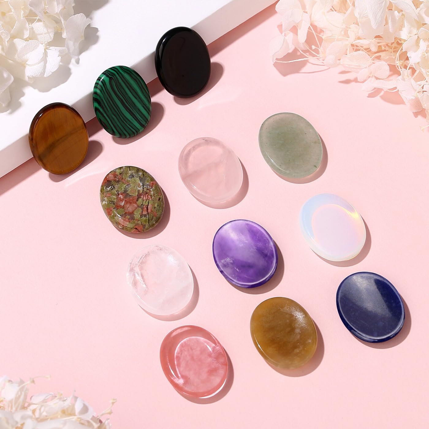 DUQGUHO Worry Stones for Anxiety, Meditation Reiki Relax Thumb Worry Stones, Crystals and Healing Stones Bulk 12PCS, Stress Relief Gifts for Women