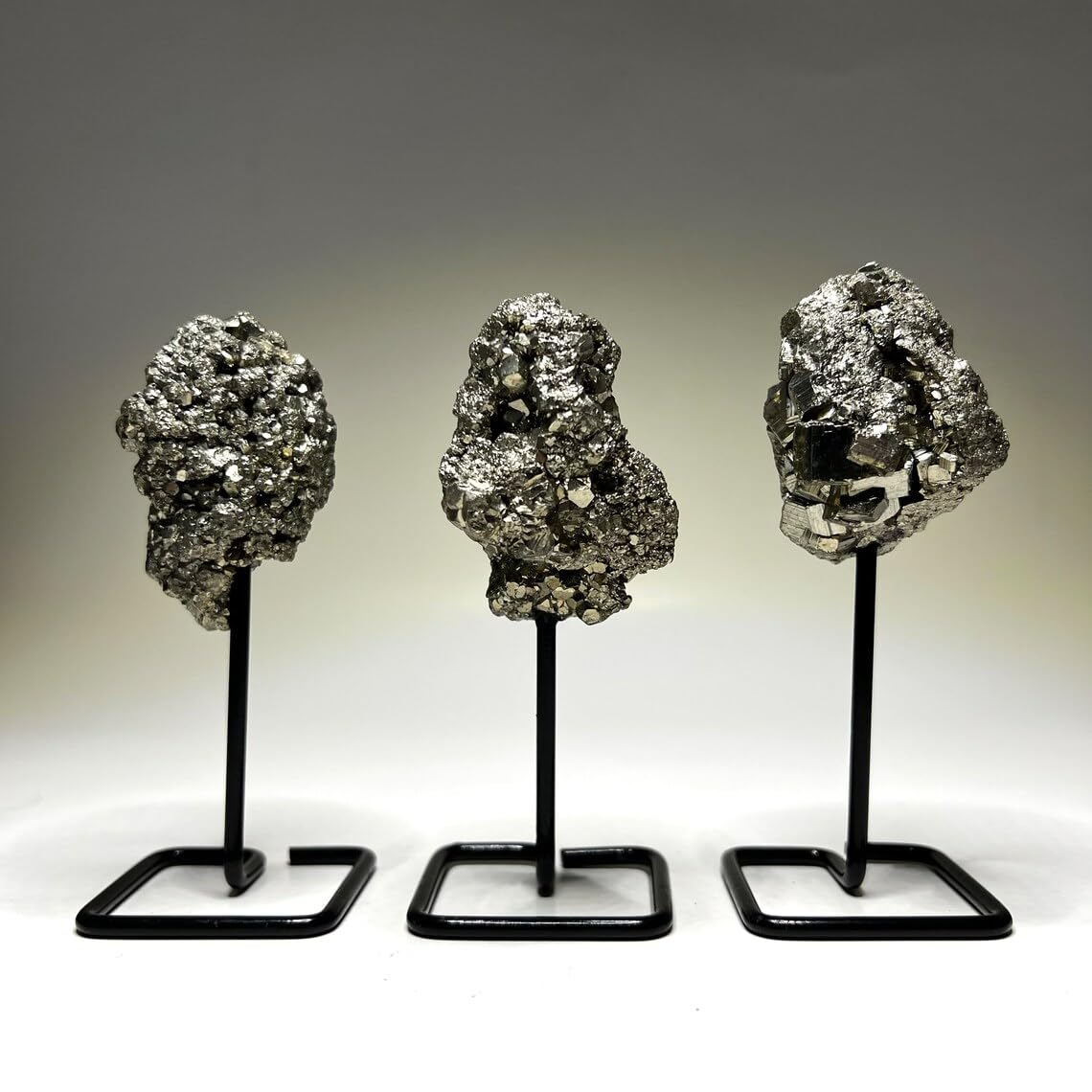 Natural Pyrite Crystal Cluster on Metal Stand Peru Pyrite Geode Cluster Raw Pyrite Rough Pyrite Fool's Gold Crystal Mineral Specimen Home Office Decor Gift