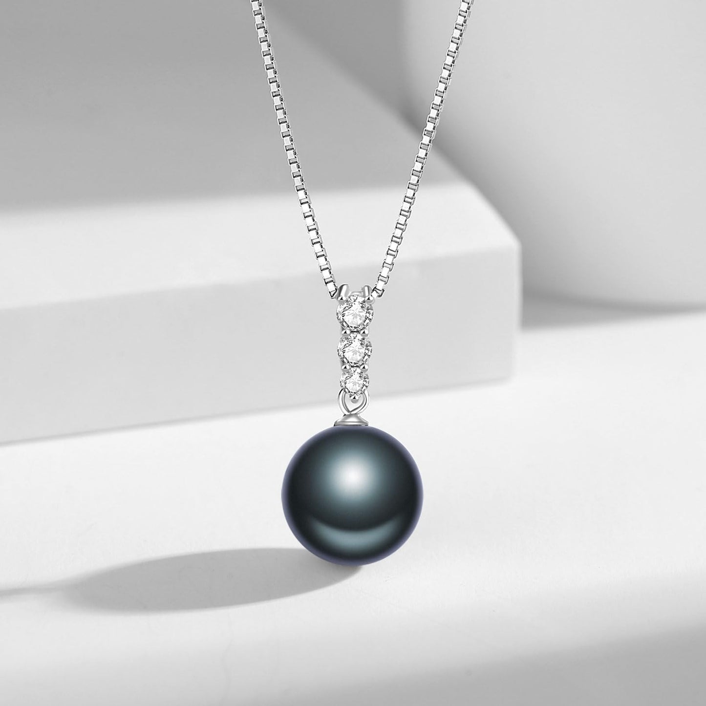 YAMI Black Tahitian Pearl Necklace and Earrings Set, Saltwater Cultured Pearl, 925 Sterling Silver Necklace, Elegant and Luxurious Jewelry Gift for Women for Anniversaries, Birthdays, and Mother's Day