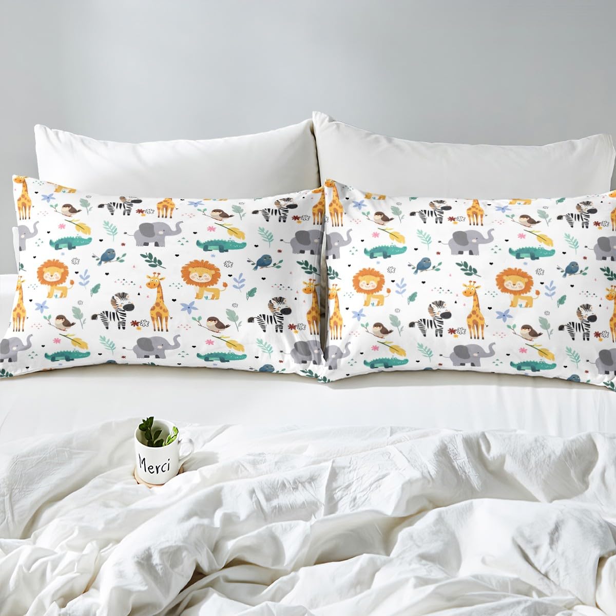 Erosebridal Queen Size Zoo Animal Comforter Set, Giraffe Lion Elephant Bedding Set, Cute Wild Animals Down Comforter for Kids Teens Boys Girls Bedroom, Cartoon Safari Wildlife Quilt,Lightweight