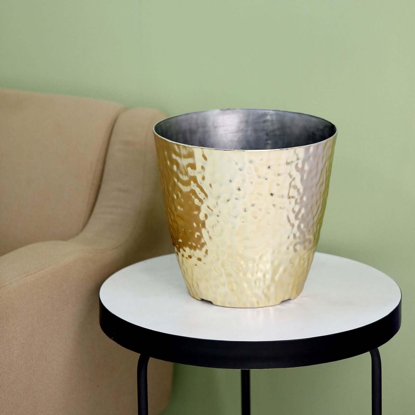 Efavormart 11" Gold Polypropylene Planter Pot Indoor, Flower Pot for Plants with Metallic Hammered Design