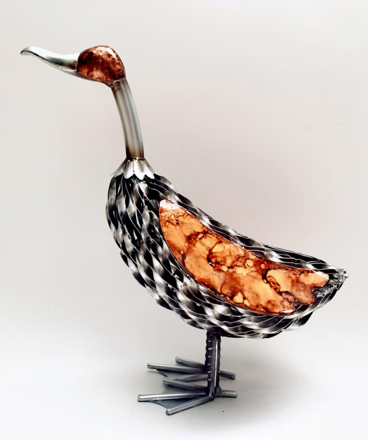 TXYS Metal Duck Decor Sculpture - Rustic Brown and Silver Finish, Standing Design, Unique Home Decor Gift for Living Room, Bedroom, or Office (F)