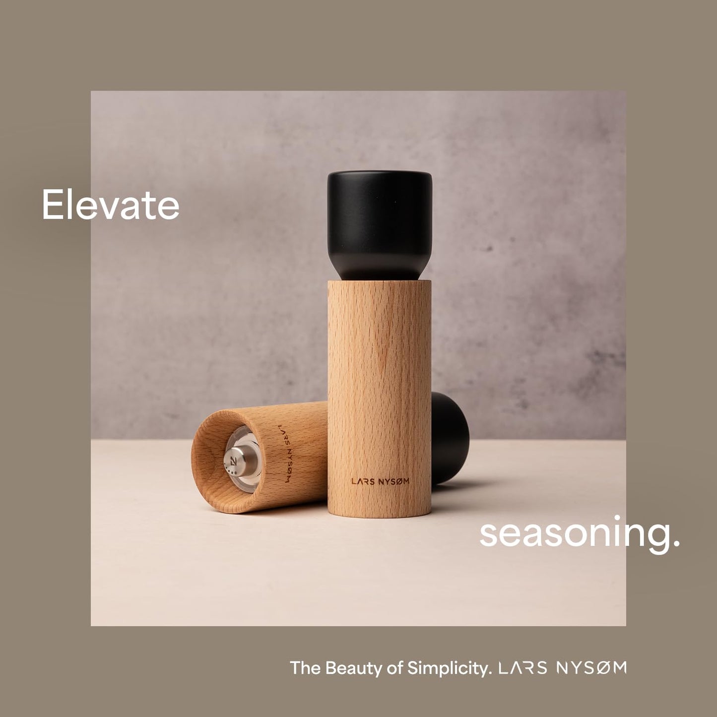 LARS NYSØM Wooden Salt and Pepper Grinder Set Manual - Salt and Pepper Mills with Adjustable Ceramic Grinder - Elegant Beechwood Pepper and Salt Mill Set for Dining Table (Brick Red)