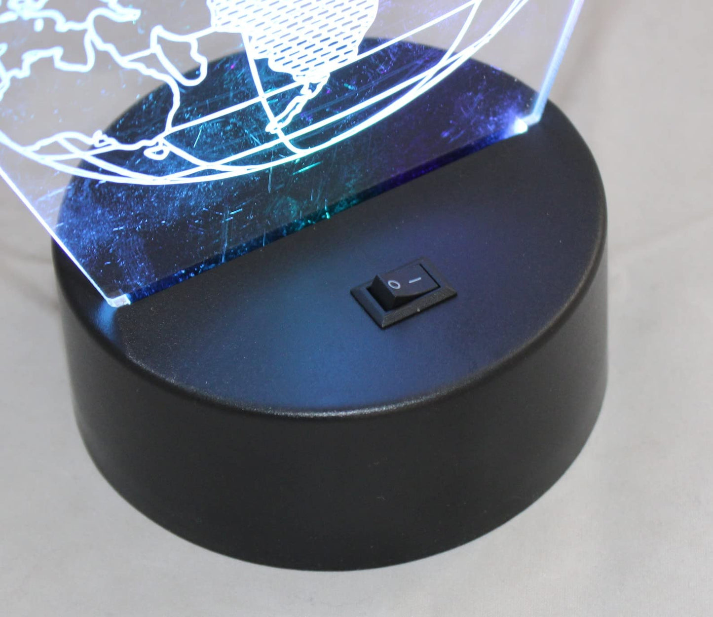 Dependable Industries 3D World Globe LED Light 7 Color Changing Table Lamp Night Light Optical Visual Illusion Acrylic