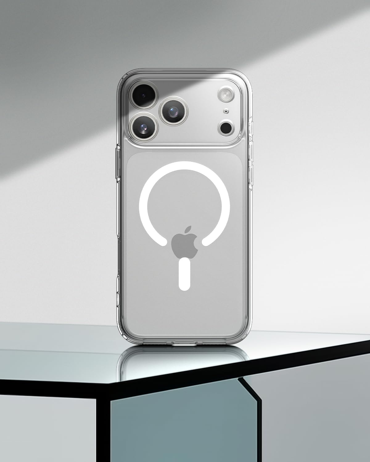 Spigen Ultra Hybrid MagFit Case for iPhone 17 Pro Max (2025), Compatible with MagSafe Accessories [Anti-Yellowing] [Dura Clear] [Military-Grade Drop Protection] - Clear White