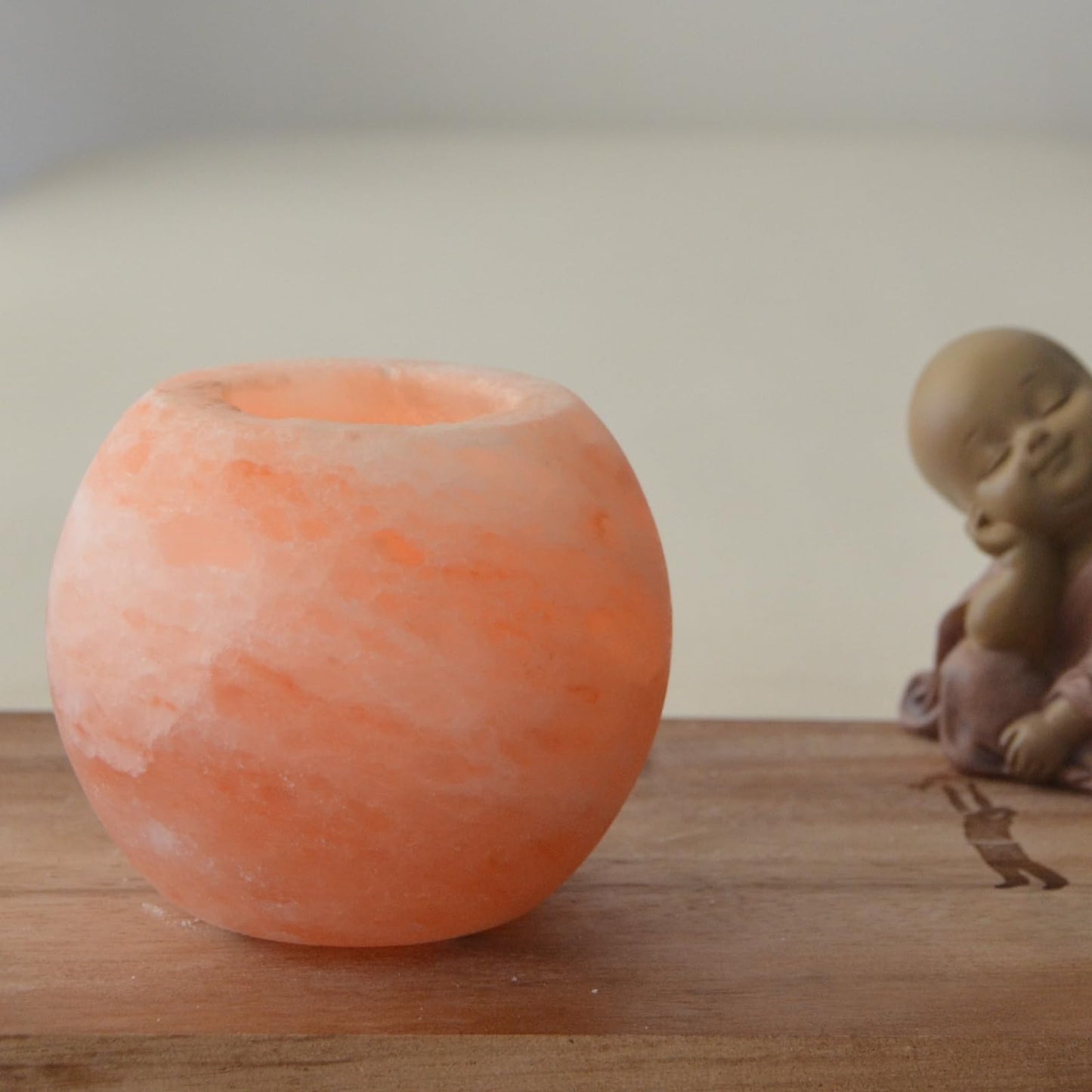 Zen'Light Himalayan Salt Crystal Candle Holder Sphere 900 g – 100% Genuine Natural Himalayan Salt Crystal – Hand Carved – Candle Holder Made of Quality Natural Material – Rounded Shape