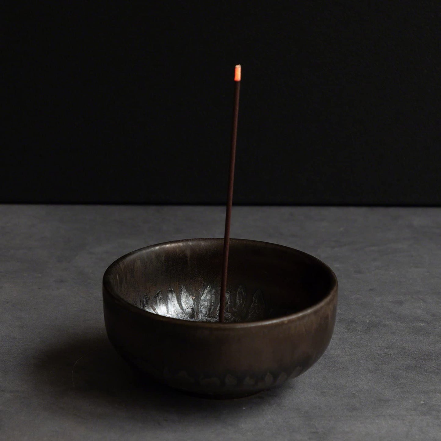Asayu Japan Low Smoke Incense Gift Set with Incense Holder and Brass Stand, Agarwood Incense Sticks with Zen Holder