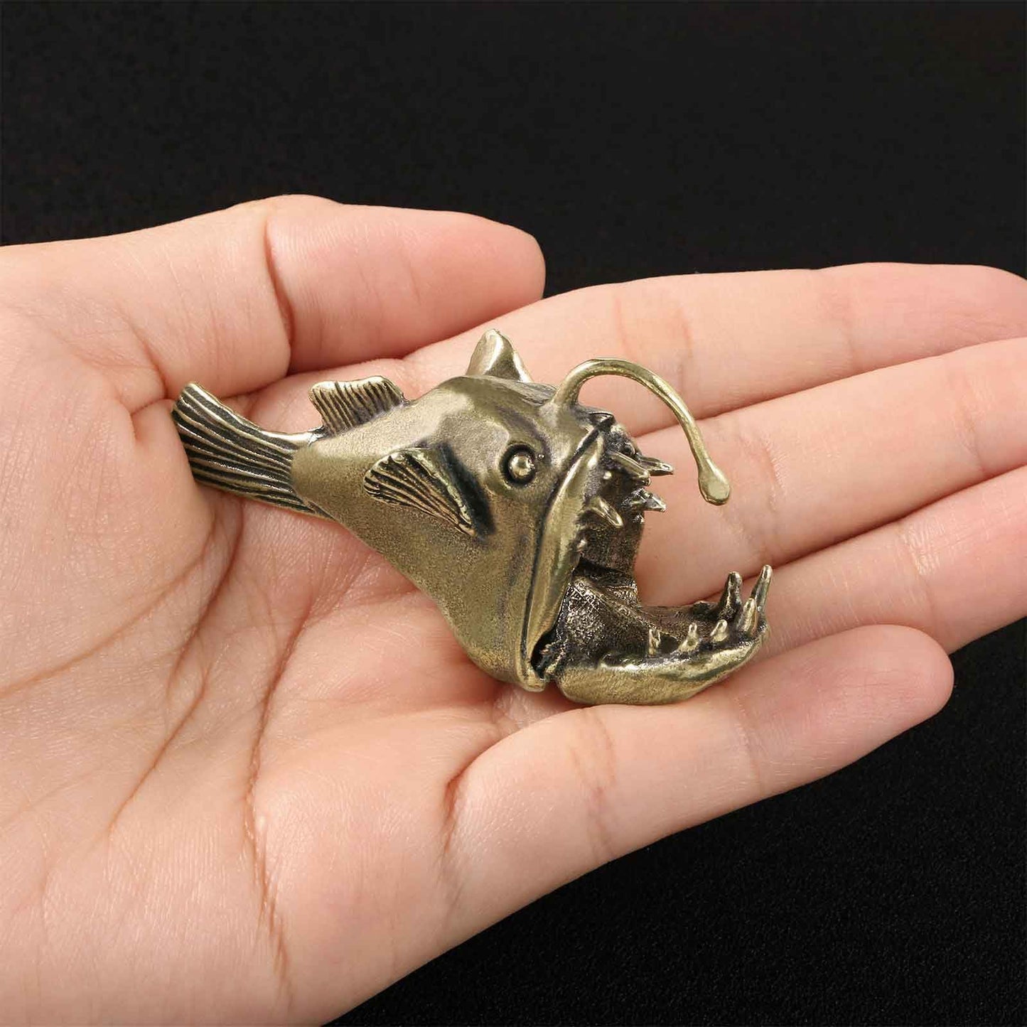 SnowOwl Lamp Fish Sculpture Solid Metal Insect Ornament Mini Brass Animal Figurine Statue for Home Office Garden Desktop Decor (Bronze-1)