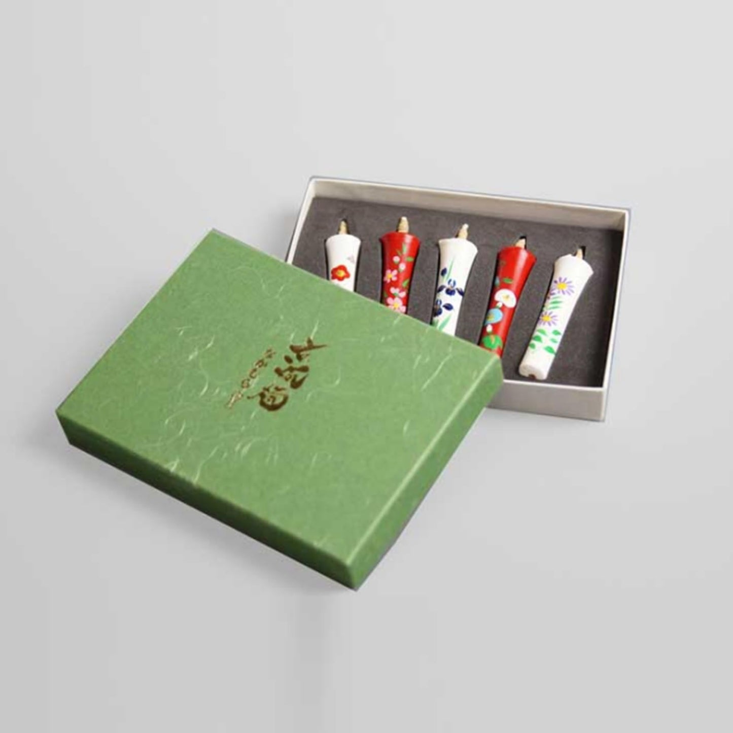IPPINKA Japanese E-Rosoku Candles, Set of 5 – 100% Organic Vegetable Haze Wax, Hand-Painted Floral Designs, Dripless, Smokeless, Handmade in Japan