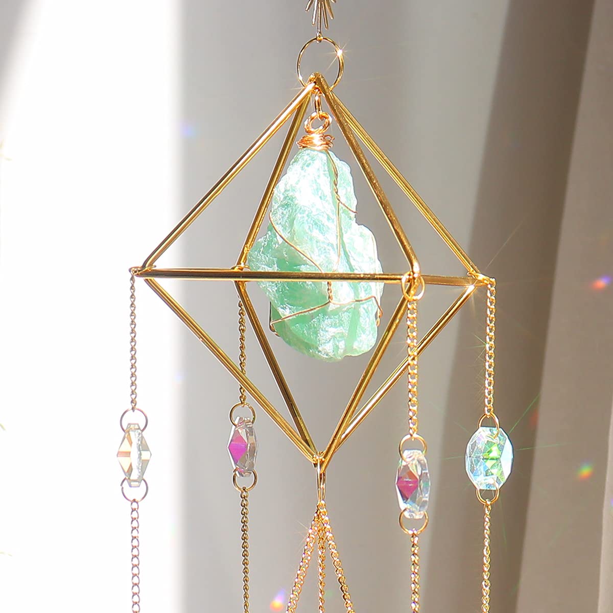 Green Fluorite Crystal Suncatcher Window Hanging Pendant Glass Prisms Decor Wind Chime Rainbow Sun Catcher for Home Garden Porch