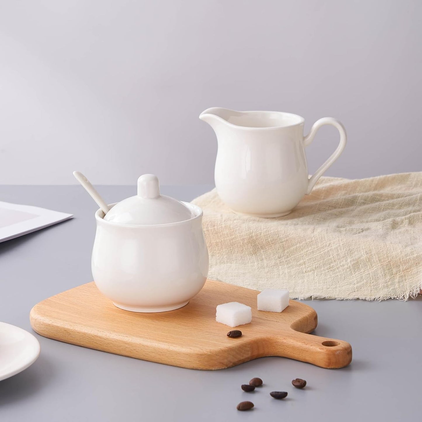 CHILDIKE Ceramic Sugar Bowl with Lid and Spoon, Ceramics Creamer with Handle, White 8 Ounces