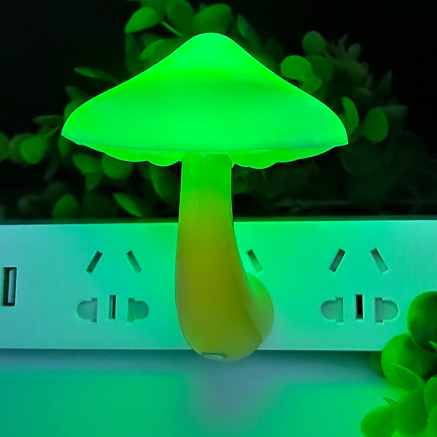 AUSAYE Sensor LED Night Light Plug in Wall Lamp, Energy Saving NightLight Cute Mushroom Night Lights for Adults Kids Bedroom,Bathroom,Toilet, Stairs, Kitchen,Hallway Corridor Warm White