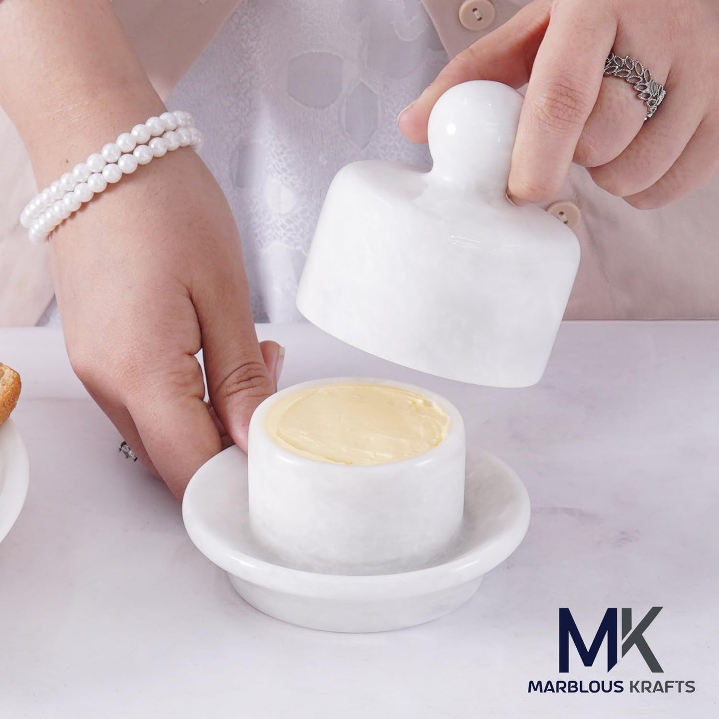 Marble Mini Butter Dish with Lid 4 Inch White French Butter Crock, Soft Butter Spreader, Butter Keeper for Kitchen Décor and Storage, Gift for Her Mother’s Day