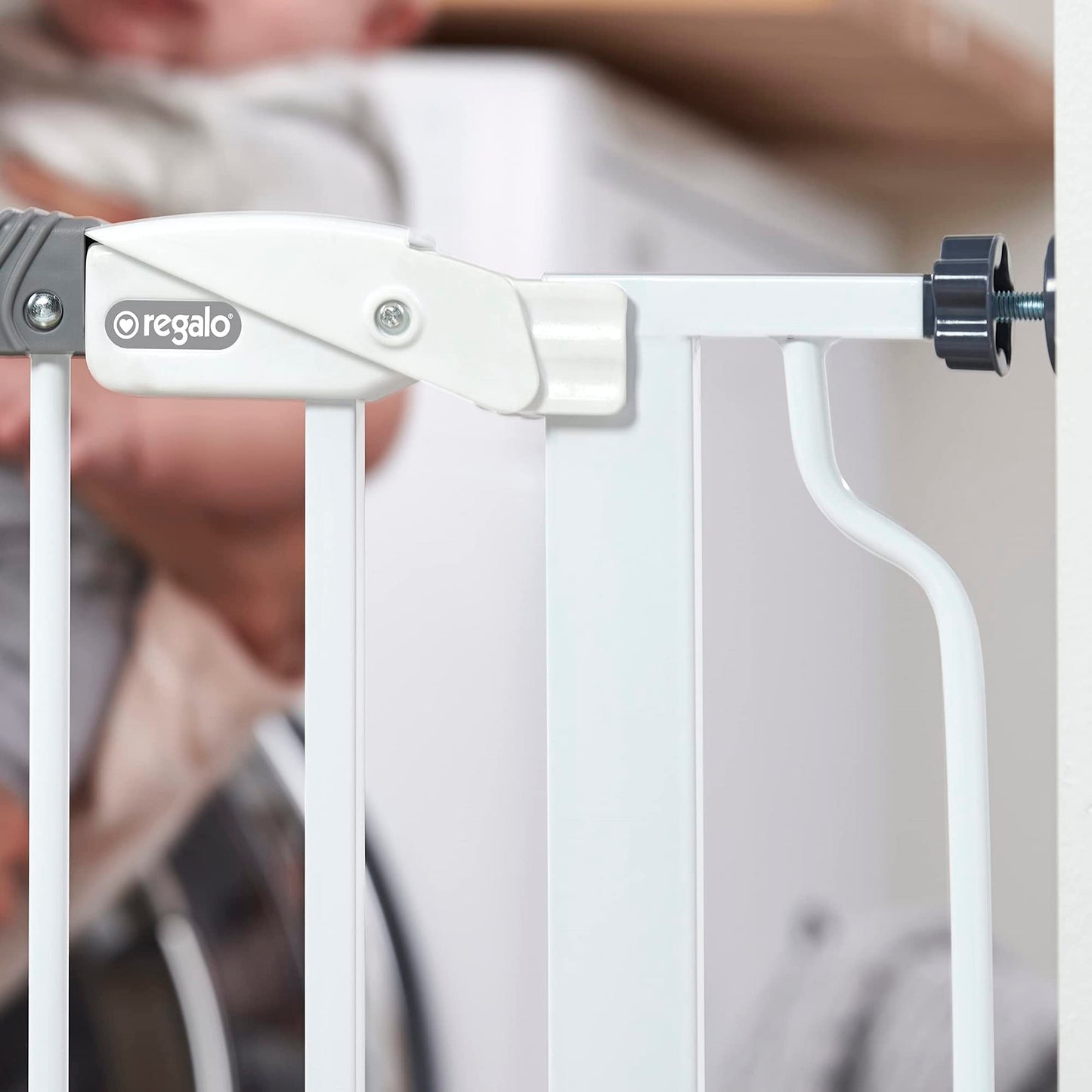Regalo Easy Step Walk Thru Baby Safety Gate Pressure Mount with Included Extension Kit (15 cm)