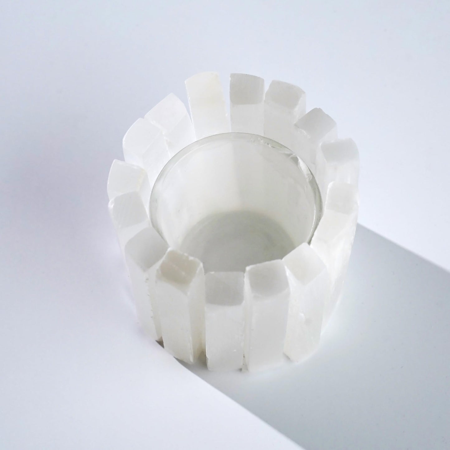 Natural Selenite Candle Holder for Tea Lights Irregularly Arranged Selenite Wand Candlesticks - Elegant Home Decor (Round Candle Holder)