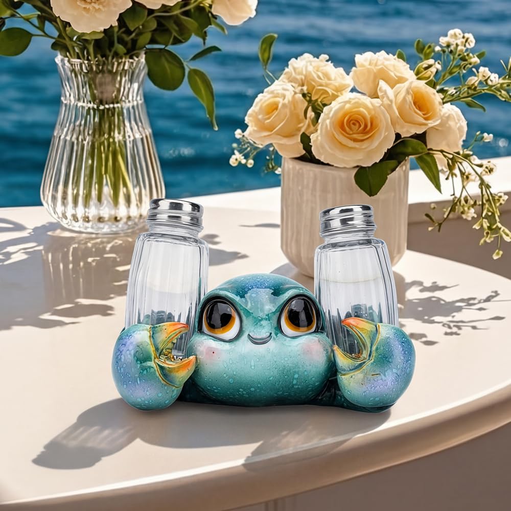 SUYNYBHF Cute Sea Crab With Salt and Pepper Shaker Figurines Kitchen Decor Statue Suitable for Beach Bars or Coastal Kitchen Decor Table Decor By Home Gifts For Mom