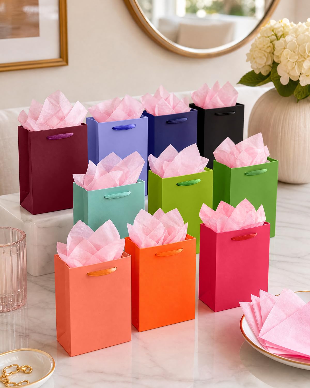 qiqee 16PCS 16 Colors Mini Gift Bags with Tissue Paper Handles 6.3"x4.7"x2.4" Small Size Present Party Favor Bags（ Tissue Paper ）