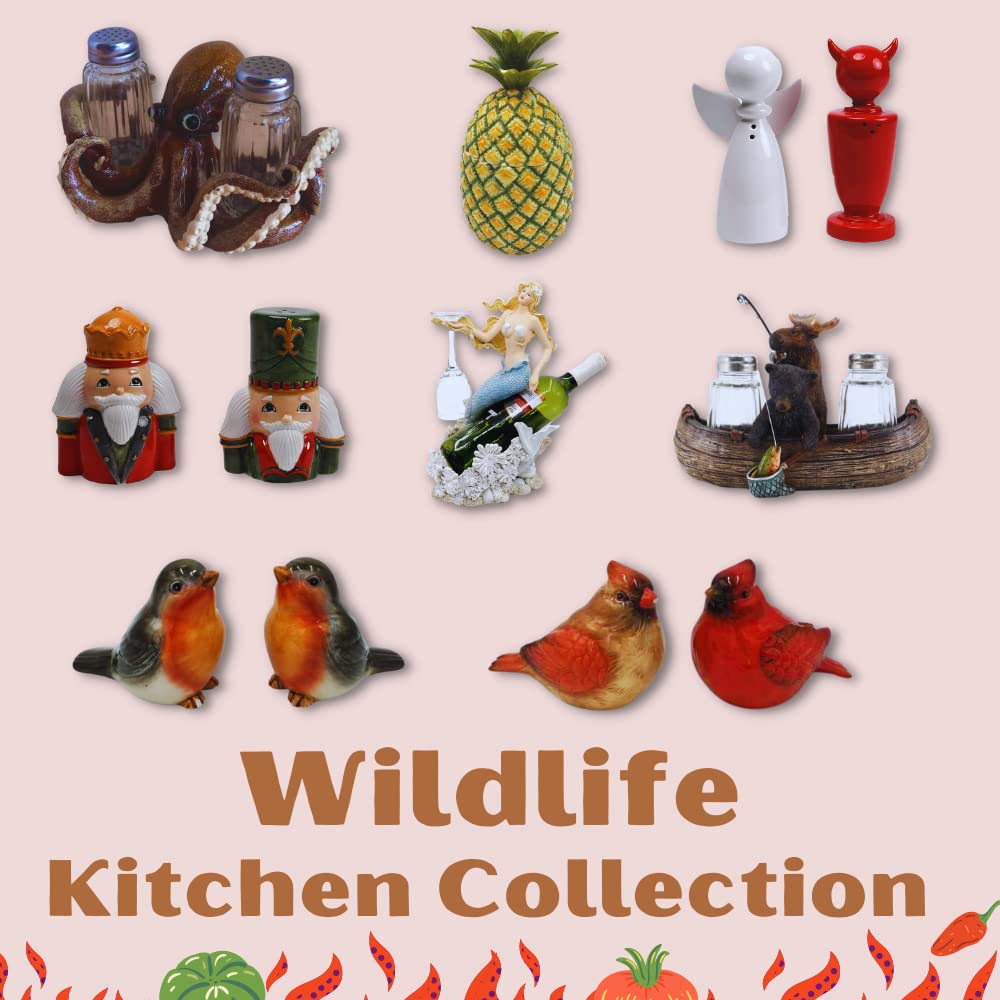 Comfy Hour 5" Black Bear Salt and Pepper Shaker Duo (Empty Bottle Set Included), Decorative Lover Bears beside Pine Tree Figurine Holder, Rustic Lodge Cabin Style Tabletop Decor, 1 Unit