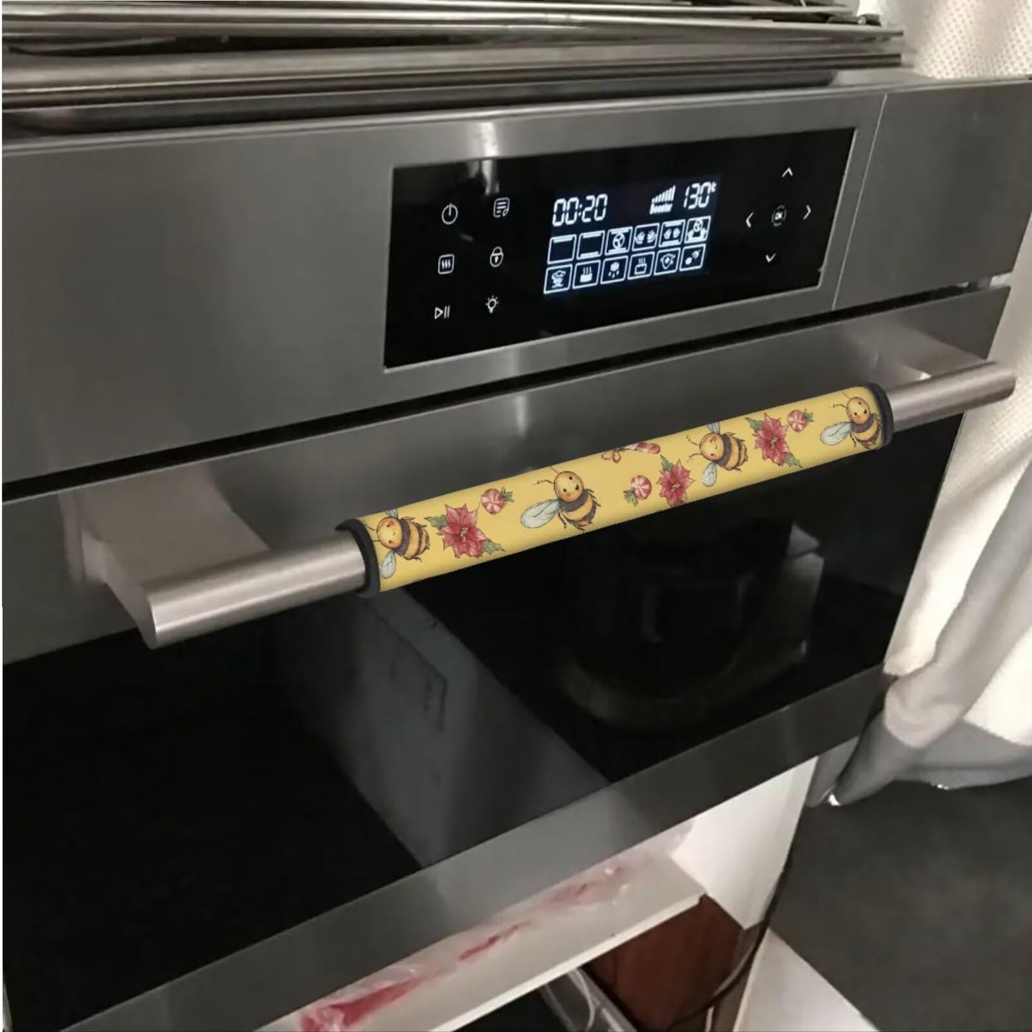 Hwzdsyxl Fridge Door Handle Covers Kitchen Appliance Protective Gloves Christmas Decor 6 PCS Anti-Scratch Refrigerator Handle Cover Keep Off Stains Food Spot, Bee Poinsettia Candy Cane Yellow Print
