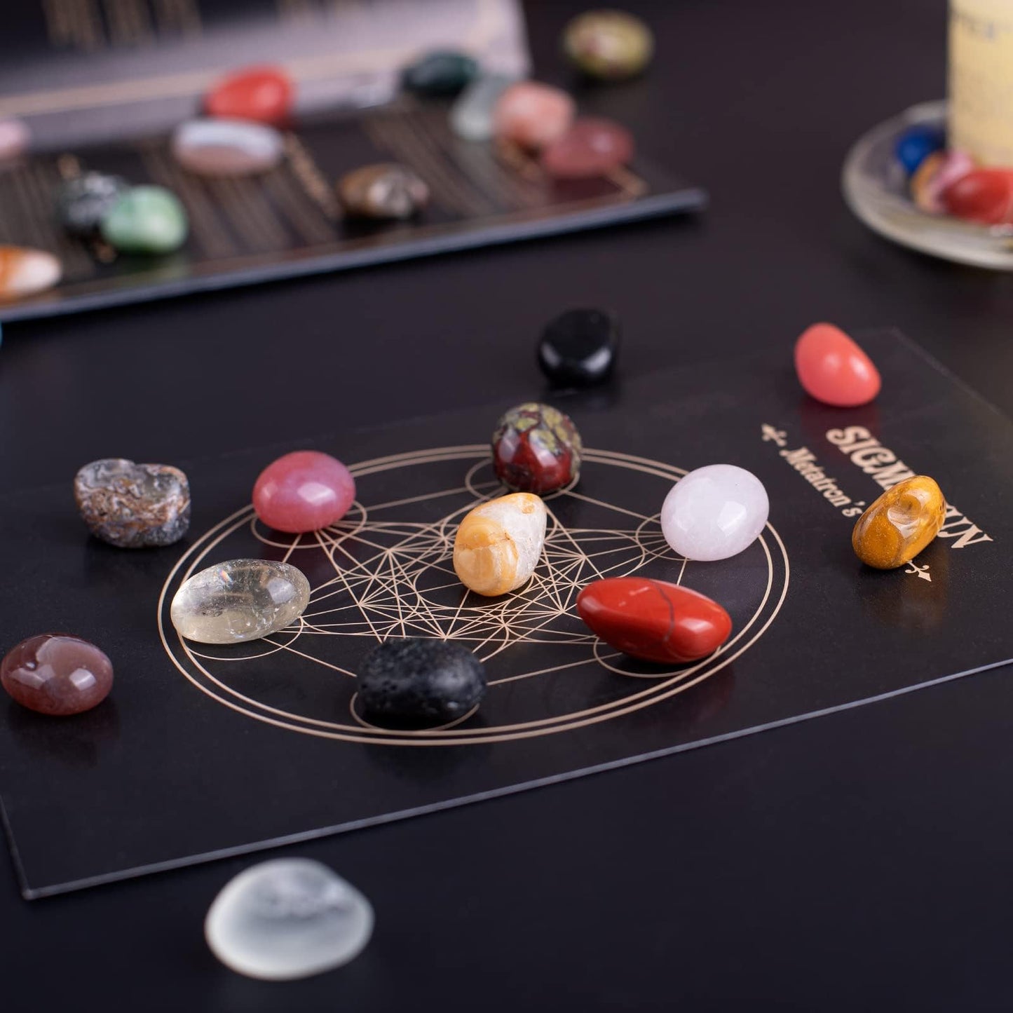 Polished Mixed Crystal Chips Set, 0.4 inches, 128 Pcs - Handpicked Tumbled Stones and Crystals Bulk for Healing, Reiki, Meditation, Witchcraft and Home Decor