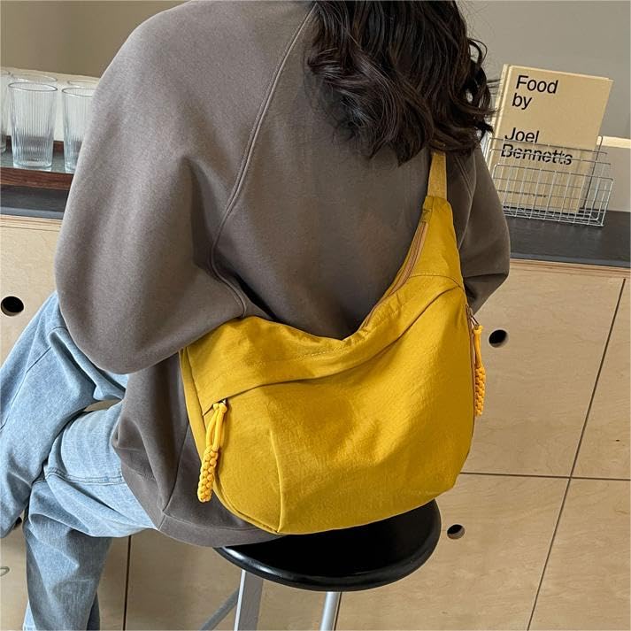 Nylon Crescent Crossbody Bag for Women Shoulder Tote Handbag Casual Sling Bag Dumpling Purse Bag for Outdoor Travel
