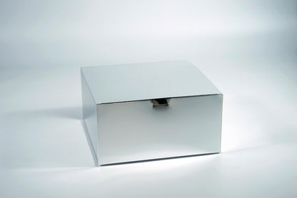 PandaPandaPPS Gift Boxes 25 pcs, 8"x8"x4", Metallic Silver Glossy and Mirror Finish, with Lids, Easy Assemble for Bridesmaid Proposal, Wedding, Party Favors and Festivals (Metallic Sliver, 8 * 8 * 4)