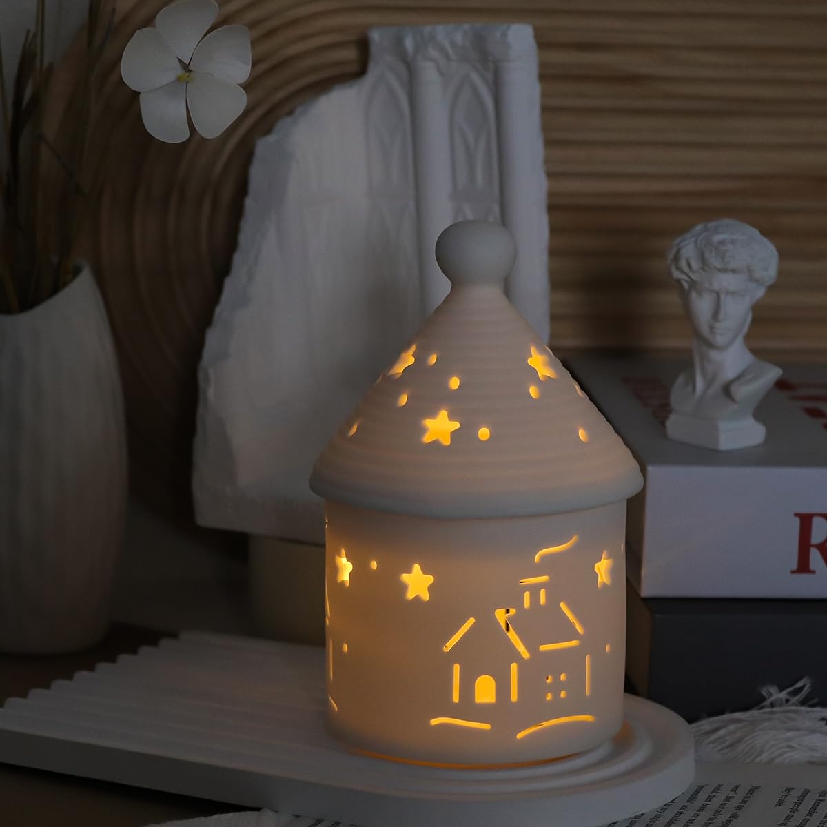 Ceramic House Christmas Decoration Tealight Holder Handmade Candle Holder Matt White for Mantel Windows Decoration