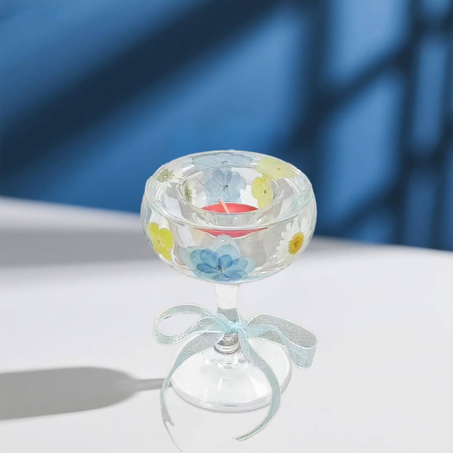Glass Votive Candle Holders: Clear Candlestick Non-Tip Cups Pedestal Inlaid Dried Real Flowers - Handmade Crystal Modern Candleholders with Anti-Drip Rim for Wedding Centerpiece/Home Décor Gift （blue）