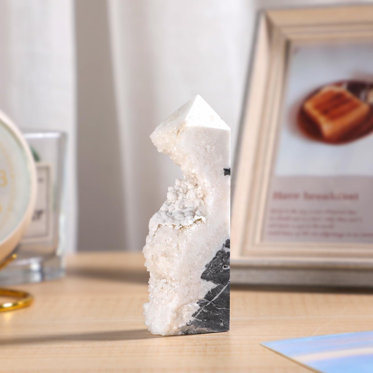 rockcloud Natural Rock Crystal Geode Obelisk Stone, Irregular Reiki Crystal Quartz Cluster Mineral Specimen for Home Office Decor, 0.22-0.44 lb