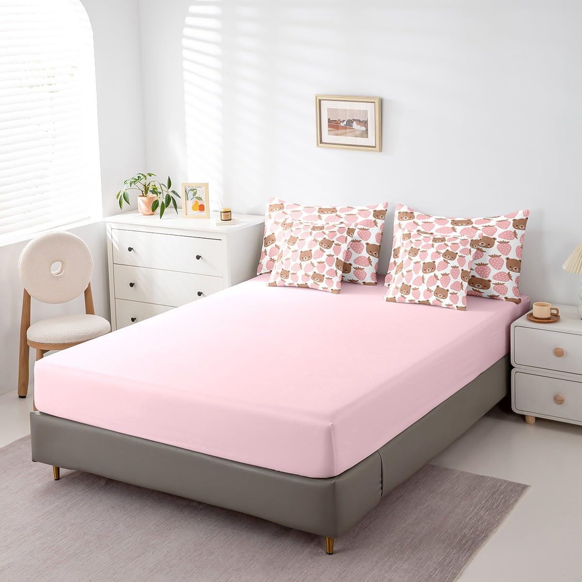 Cute Bear 7Pcs Comforter Set Full Size,Pink Strawberry Bedding Set for Kids Girls Boys Teens Room Decor,Cartoon Animals Bed in a Bag Sweet Pink Fitted Sheet Flat Sheet,2 Throw Pillow 2 Pillowcases