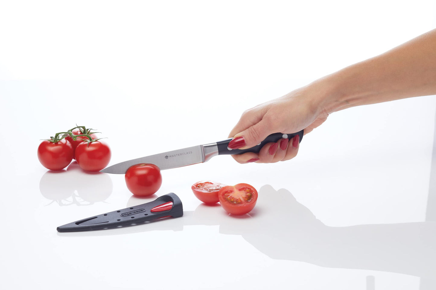 MasterClass Utility Knife, Edgekeeper Small Kitchen Knife Stainless Steel Self-Sharpening, 11.5cm (4.5"), Clam Packed, Black