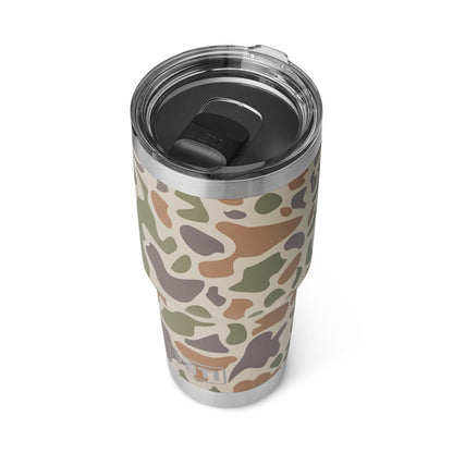 YETI Rambler 30 oz Tumbler, Stainless Steel, Vacuum Insulated with MagSlider Lid, Tan Camo