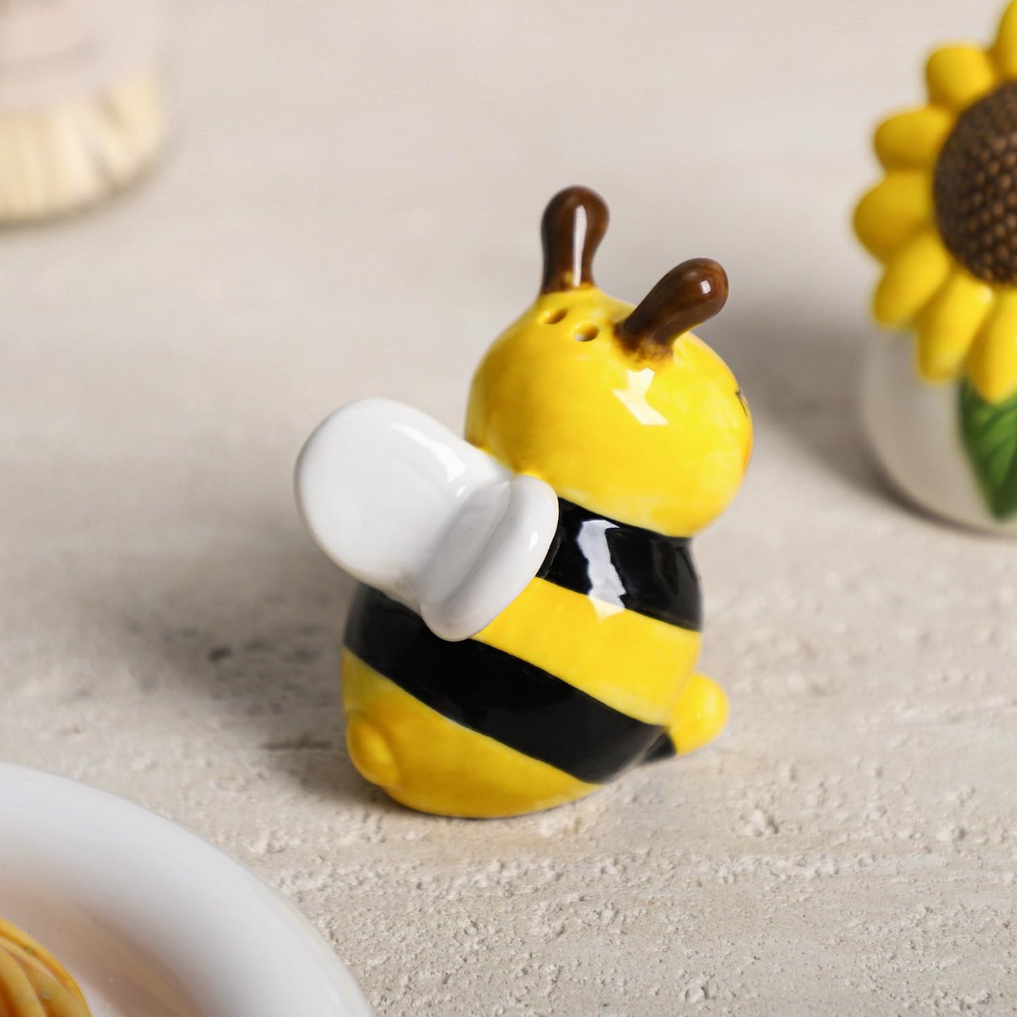 SOCOSY Sunflower and Bee Salt and Pepper Shakers Set, 2 PCS Ceramic Salt & Pepper Shakers Set