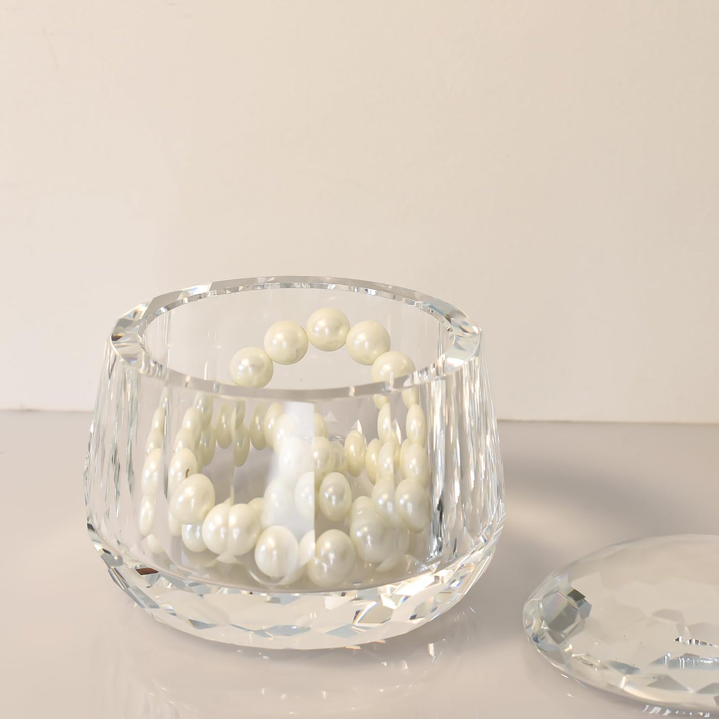 DONOUCLS Crystal Candy Dish, Nut Bowl with Lid 3.5" x 3.1" Decorative Crystal Bowl&Jar for Home Wedding Table, Comes With Gift Box