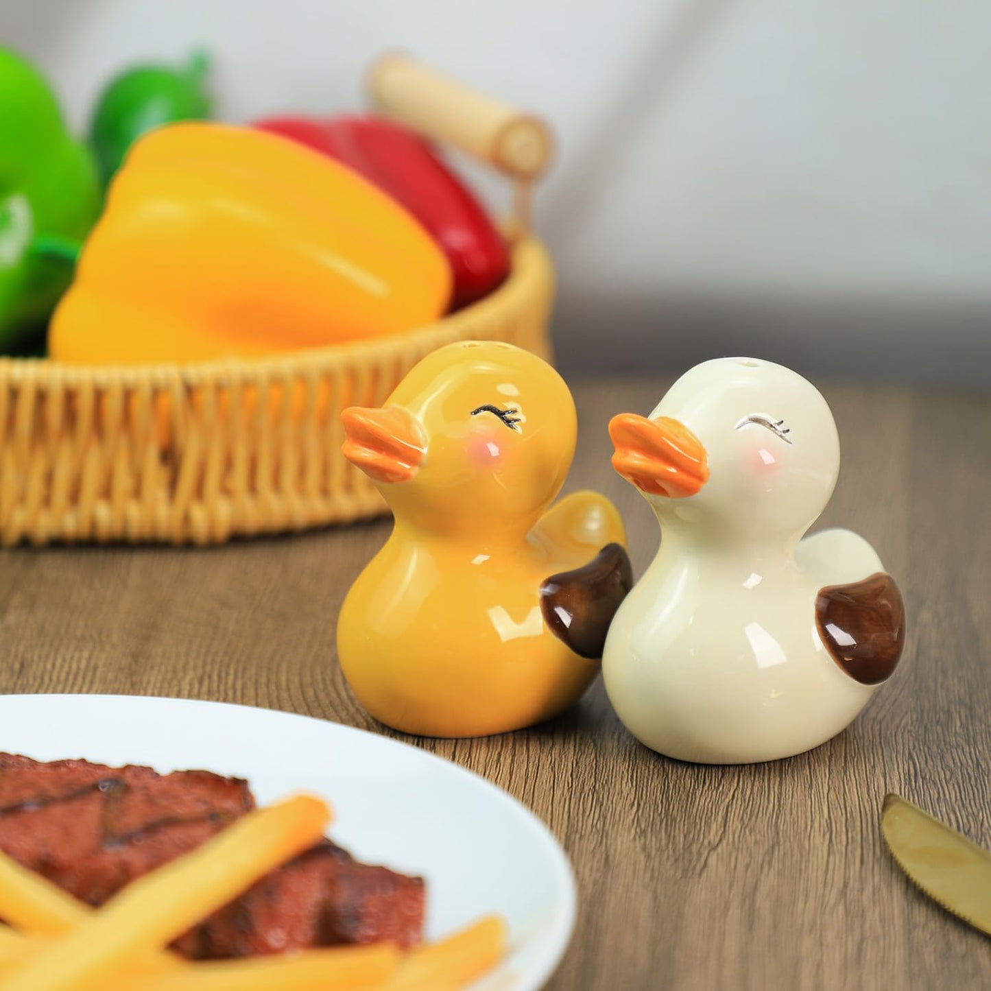 Bicuzat Ceramic Duck Shape Salt & Pepper Shakers Set, Hand-Painted Cute Duck Salt and Pepper Shakers, 2 PCS Set