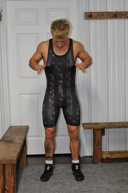 GO EARN IT Men's Black Flag Camo Singlet (Adult Medium)