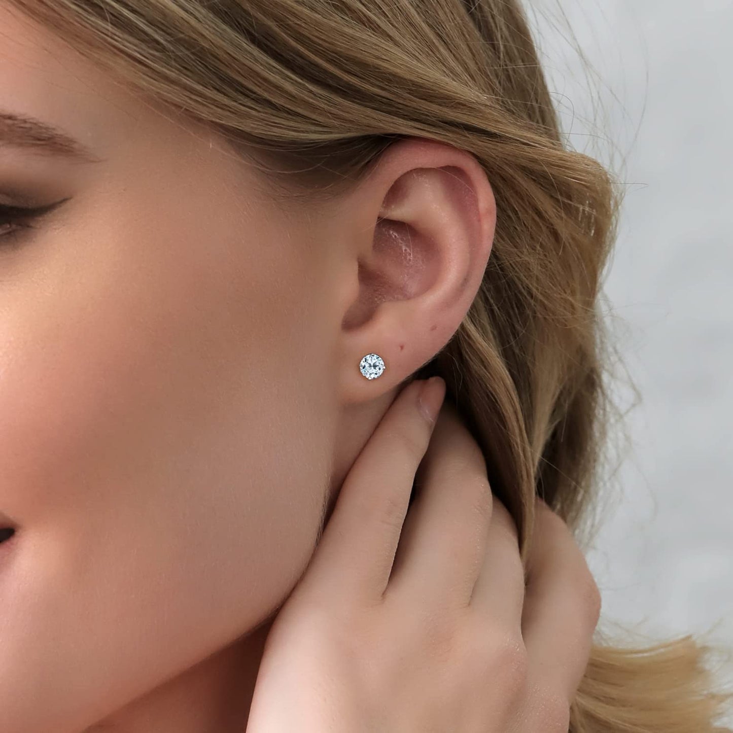 Gem Stone King 2-4 Cttw Round Gemstone Birthstone Stud Earrings For Women Men | 925 Sterling Silver | Round 7MM | Fine Jewelry Gifts for Women Her Mom Wife Men | Sky Blue Topaz-November