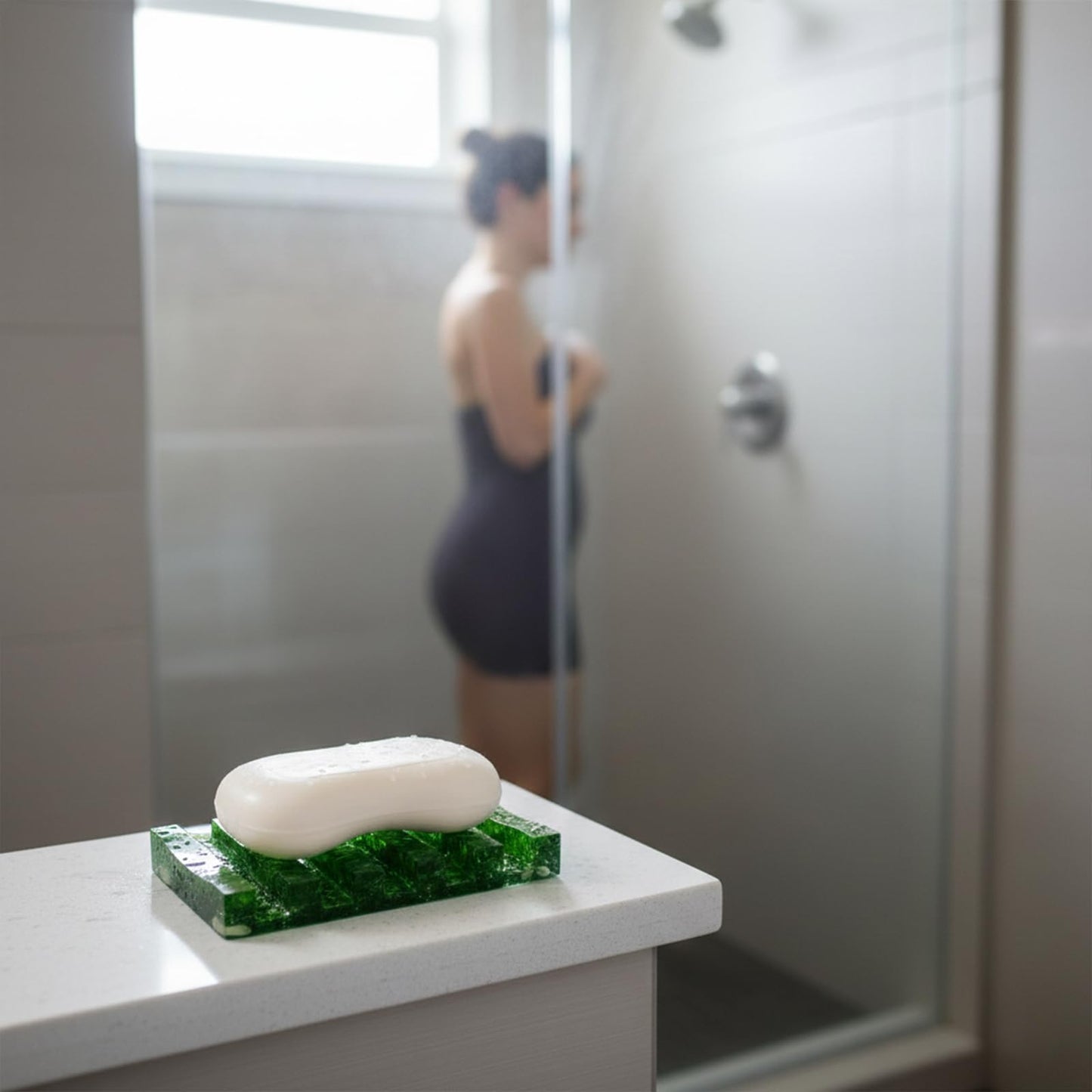 Vinsiora Soap Dish Rectangular Self Draining Holder with Natural Green Bead Inclusions Handcrafted Bathroom Tray Modern Decor Accessory 4.33 x 2.99 x 0.59 Inches (Green Crystal Single-Drain Soap Rack)