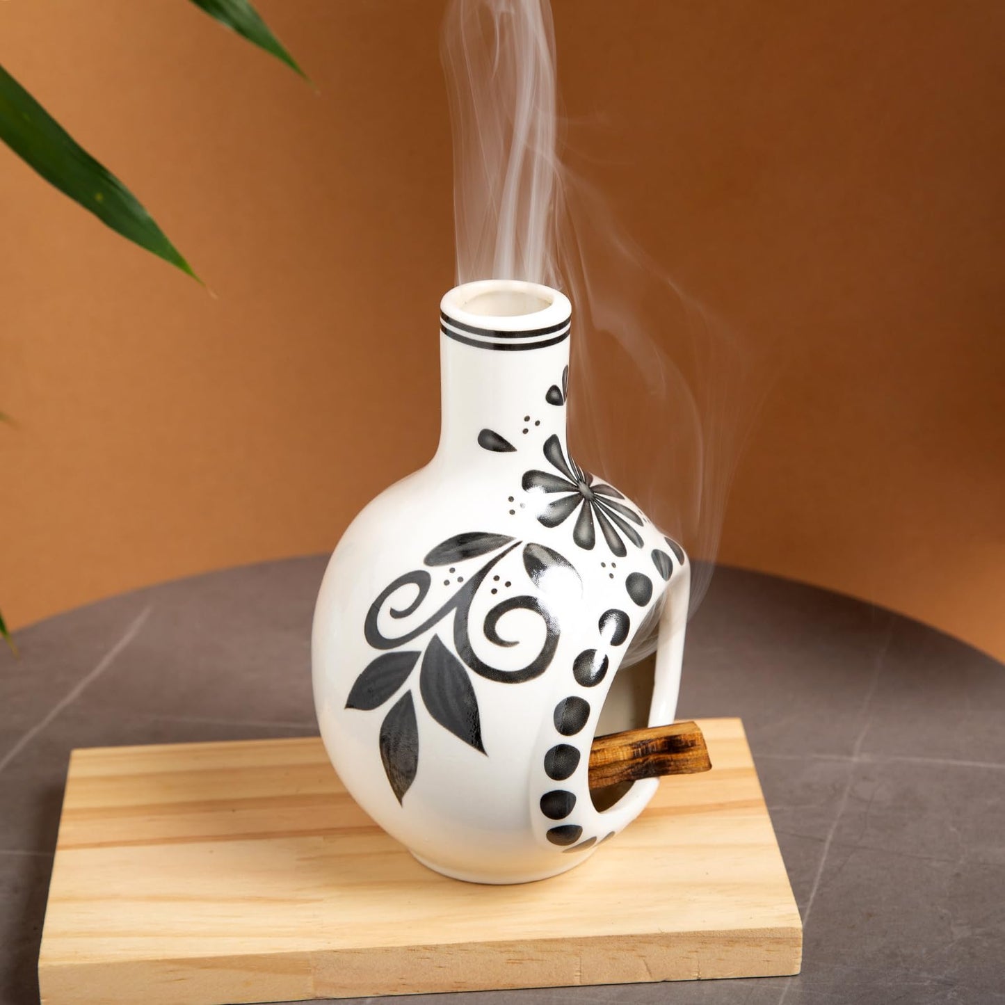 MOUGIGI Handcrafted Palo Santo Holder Ceramic Incense Burner - Compact Size for Meditation Space - Burn Palo Santo Sticks and Cones Safely - Sage Aromatherapy Decor